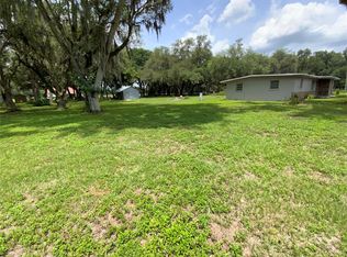 3223 Coats Rd, Zephyrhills, FL 33541
