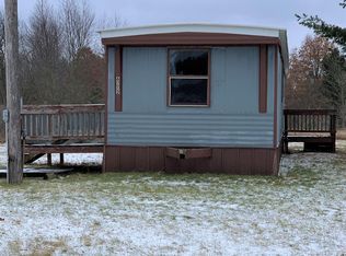 6712 E 34 1/2 Rd, Cadillac, MI 49601