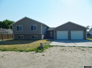 1101 Brownfield Rd, Douglas, WY 82633