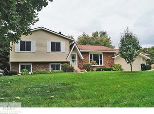 1313 Alpine Dr, Dewitt, MI