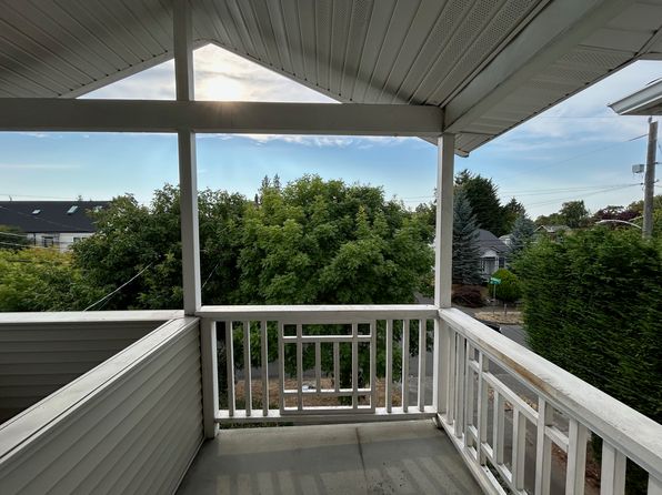 2516 6th Ave W