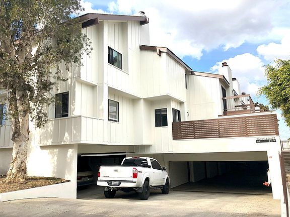 2nd image of 3621 Garnet St APT 1