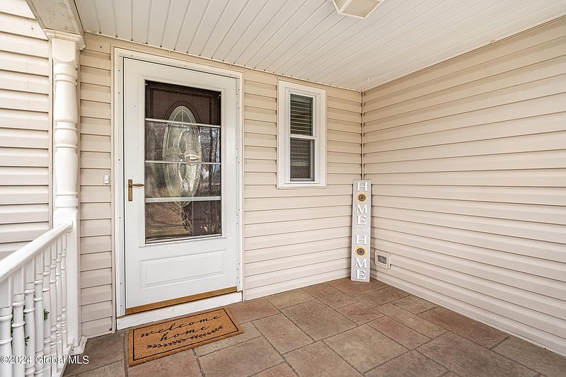 2nd image of 95 Southbury Road