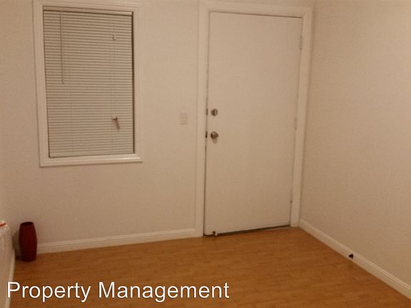 3rd image of 15999A Mateo St