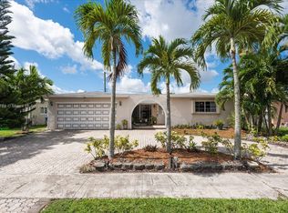10598 NW 27th Ct, Sunrise, FL 33322