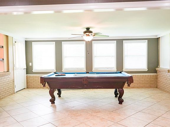 4th image of 3050 Hudson Pl