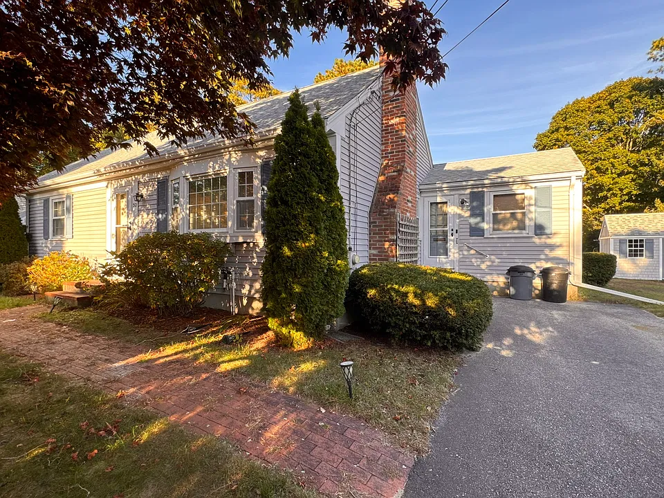 32 Grouse Ln