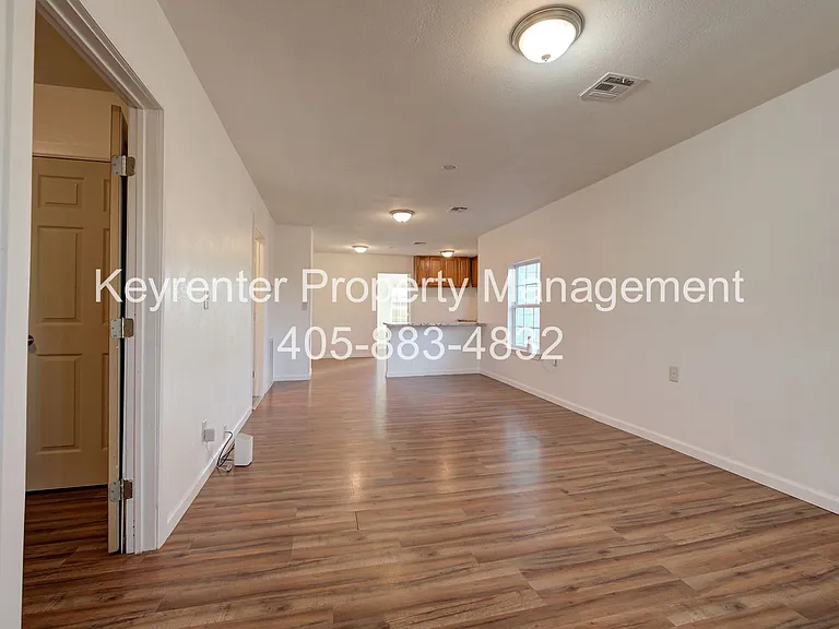 2709 N Fonshill Ave — Photo 6