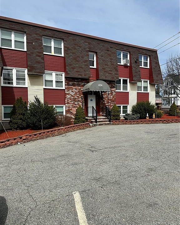 1st image of 424 Smithfield Ave APT 6