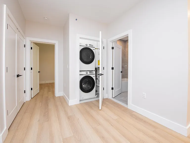 6710 Park Ave #204 — Photo 5