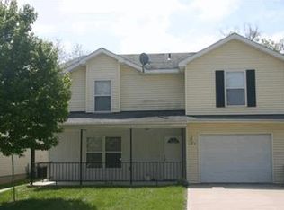 405 Kickapoo St APT A, Leavenworth, KS 66048