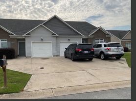 2213 Remington Ct