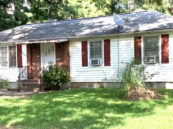 5002 East St, Forest Park, GA 30297