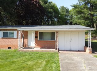 43 Redfern St, Asheville, NC 28806
