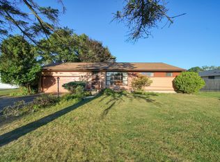 318 Seneca Dr, Jackson, MI