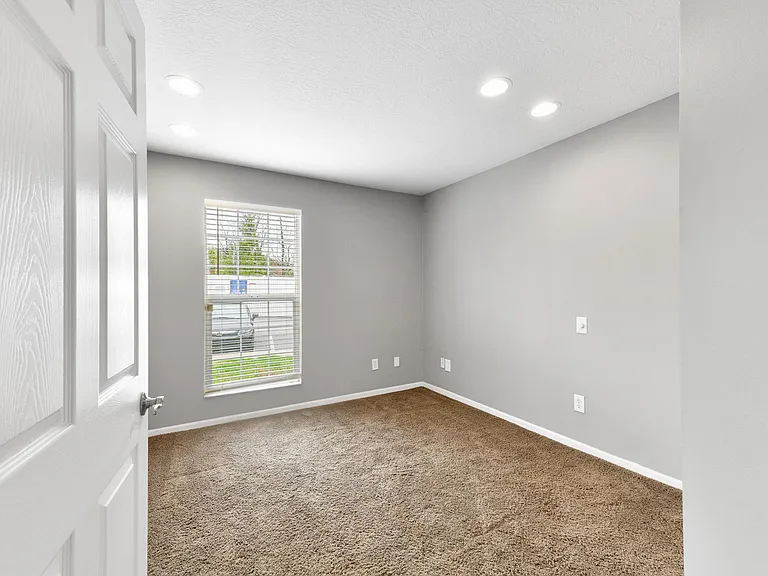 Heritage Glen — Photo 28
