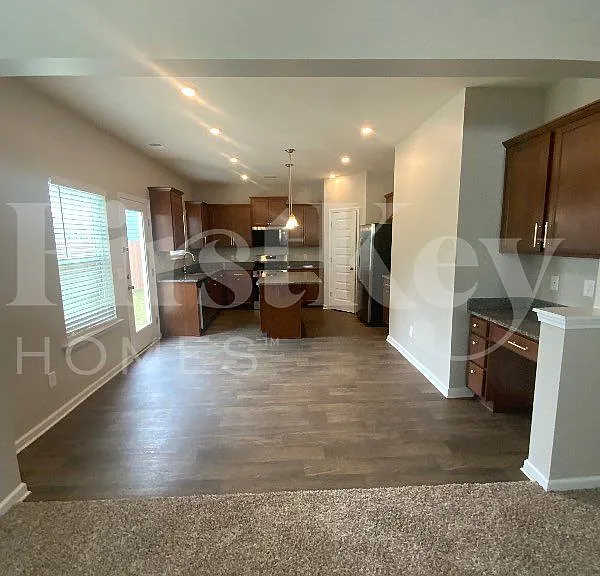 190 Malbone St SW — Photo 5