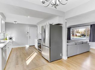 6225 Xerxes Ave N, Brooklyn Center, MN 55430