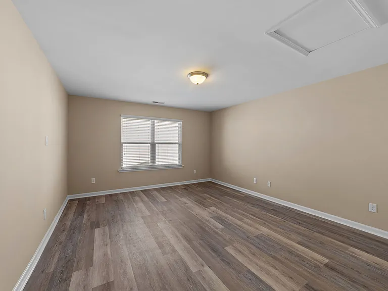 1563 Kythira Dr — Photo 36