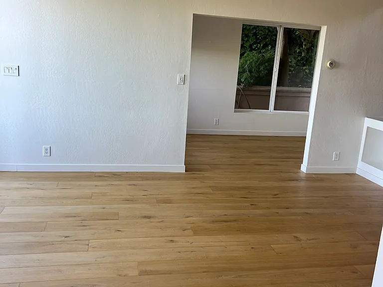 109 Filbert Ave #B — Photo 6