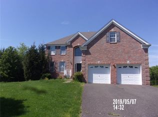1 Devonshire Blvd, Monroe, NJ 08831