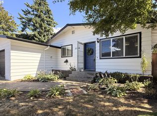 11534 SE Washington St, Portland, OR 97216