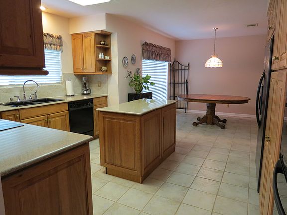 5th image of 19706 Horseshoe Lake Ln
