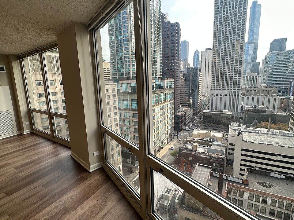1st image of 1143 N Wells St #2100