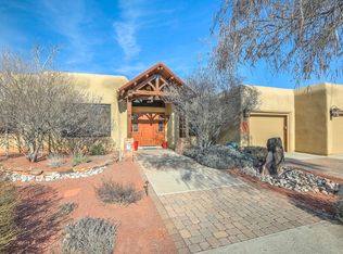 3512 Campbell Farm Ln NW, Albuquerque, NM 87104