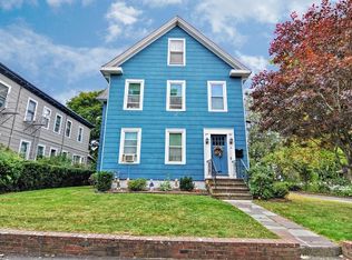 12 Charles St, Taunton, MA 02780