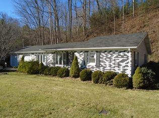 1899 Divide Rd, Mountain City, TN 37683