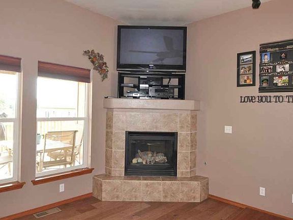 2nd image of 6004 Velonia Dr