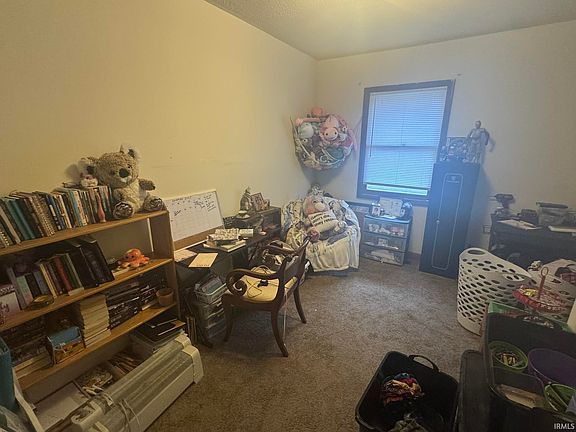 4th image of 1222 W Kirkwood Ave