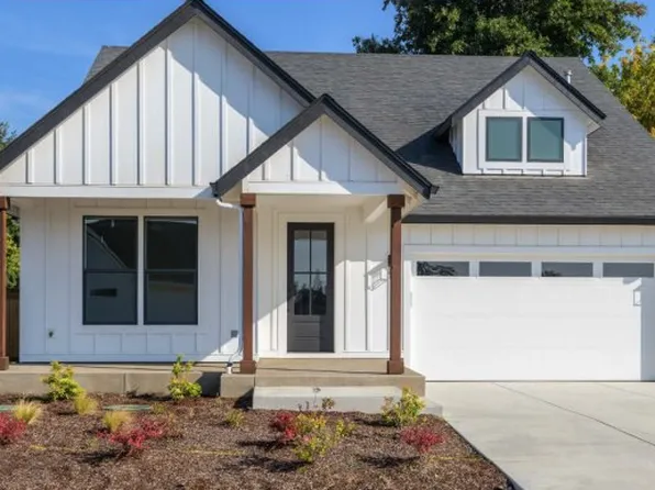 138 Churchview Dr, Eugene, OR 97408