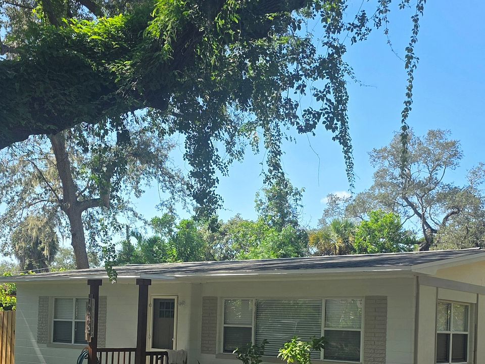 1st image of 10905 49th Ave N