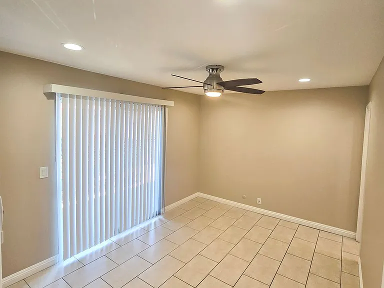 6460 Crescent Ave — Photo 19