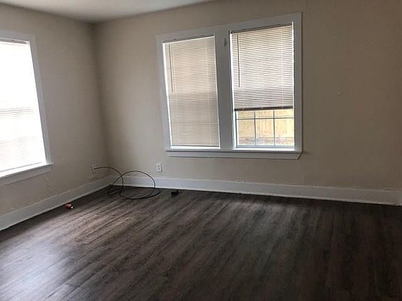 3rd image of 107 Blevins St