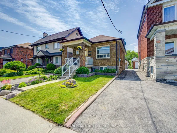 237 Belgravia Ave, Toronto, ON M6E 2M9