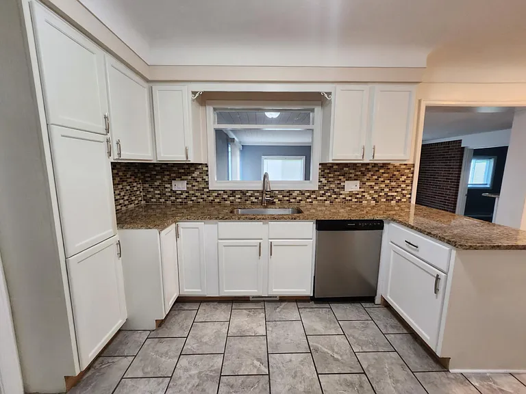 3611 Philmar Dr — Photo 8