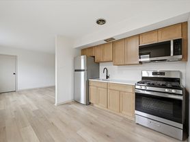 Melrose Apartments