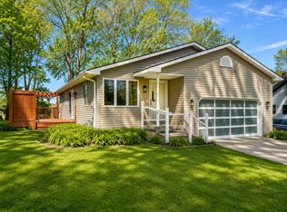 424 Winona Ave NW, Grand Rapids, MI 49504