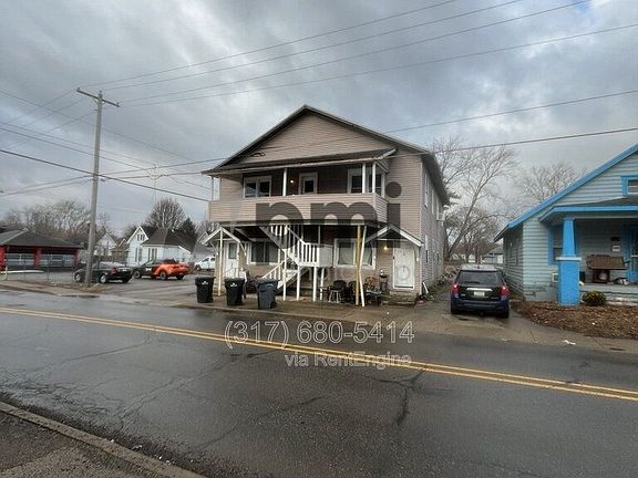 2nd image of 213 1/2 S Madison Ave