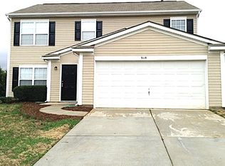 5118 Valcourt Rd, Charlotte, NC 28216