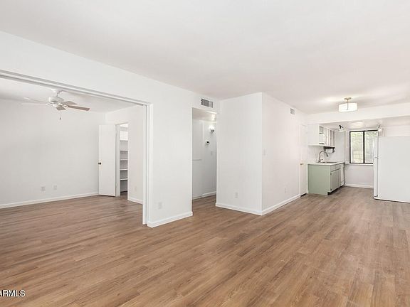 3rd image of 7821 E Valley Vista Dr