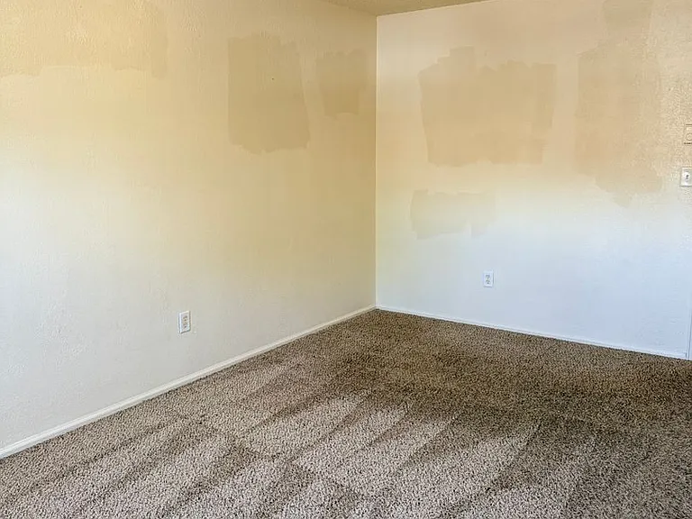 2318 S Colorado Ave — Photo 12
