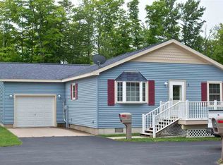 N6889 Connors Rd APT 5, Munising, MI 49862