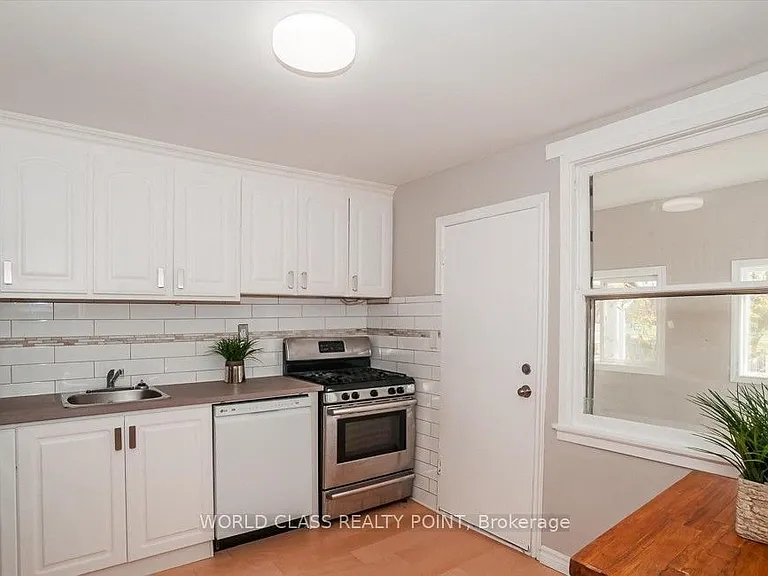 1 McIntosh St — Photo 15