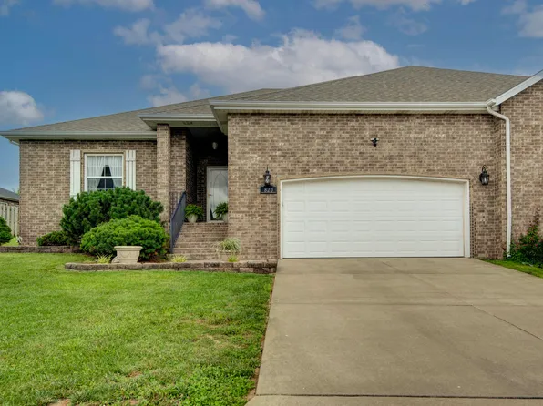 820 E Crystal Avenue, Nixa, MO 65714