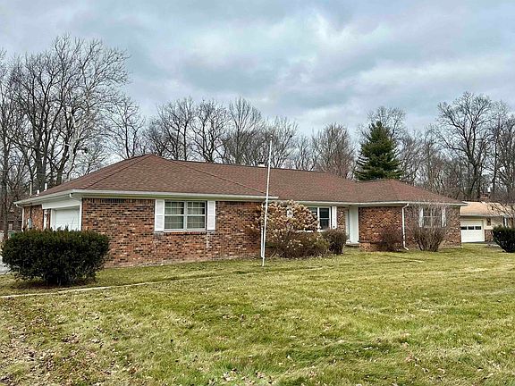 3rd image of 6800 Jeffry Ln