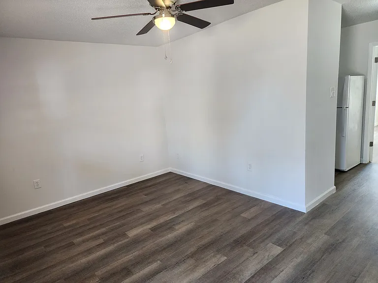206 Lakeview St #A — Photo 4
